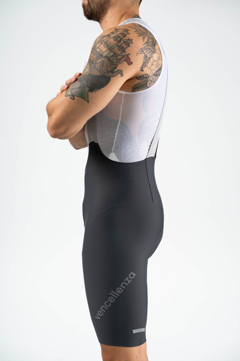 Pantaloneta con tirantas corte limpio V-II - Imagen 2